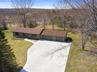 422 38th Ave, Kenosha, WI 53144