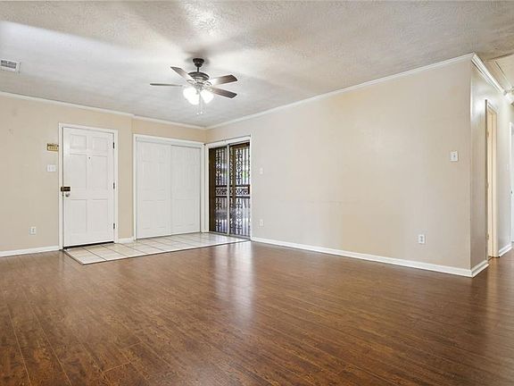 4th image of 1412 Transcontinental Dr