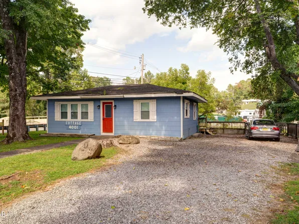 4001 S River Rd, Pigeon Forge, TN 37863