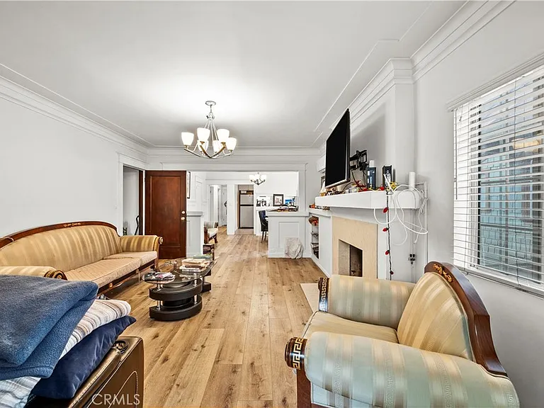 2139 Canyon Dr — Photo 3