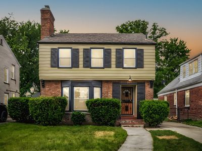 10327 W Outer Dr, Detroit, MI, 48223