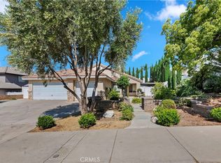 7430 Smokewood Rd, Highland, CA 92346