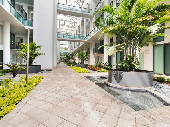6000 Collins Ave APT 108
