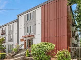 3661 Phinney Ave N APT 306, Seattle, WA