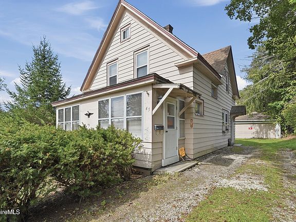 2nd image of 45 Fuller St