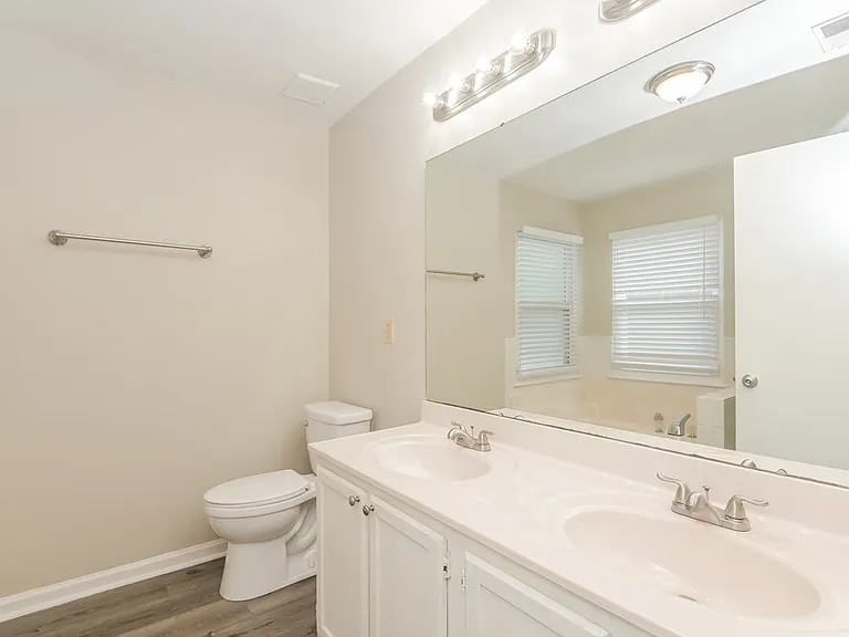 2108 David Earl Dr — Photo 13