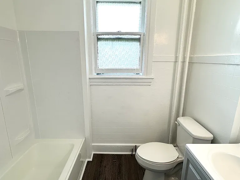 23 S Main Ave #2R — Photo 6