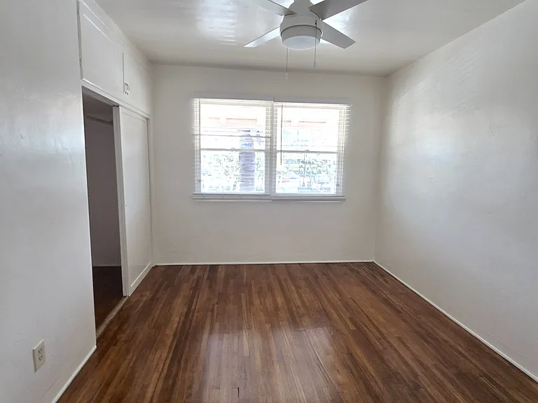 4014 Mission Blvd #UPSTAIRS — Photo 10