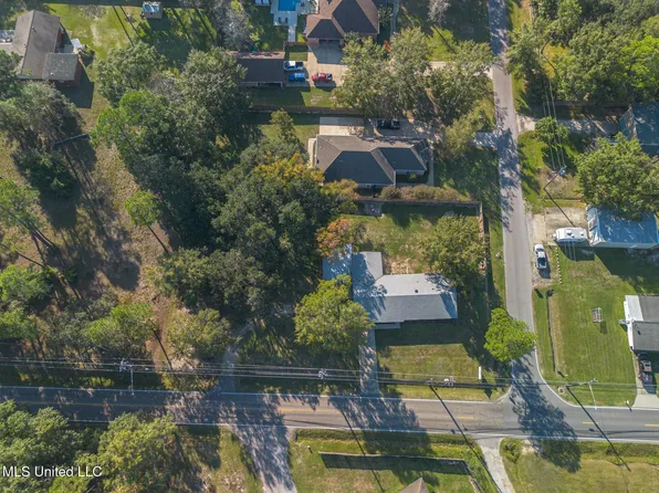 406 Klondyke Rd, Long Beach, MS 39560