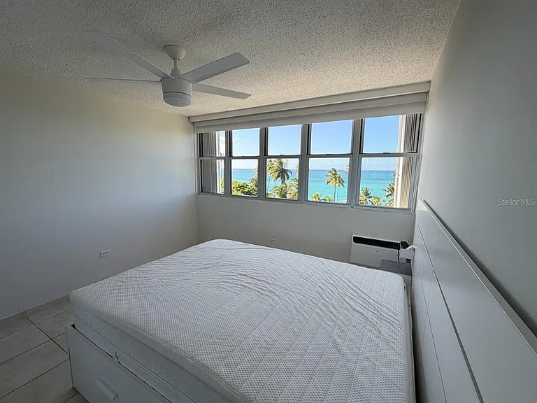 2305 Laurel #614 — Photo 9