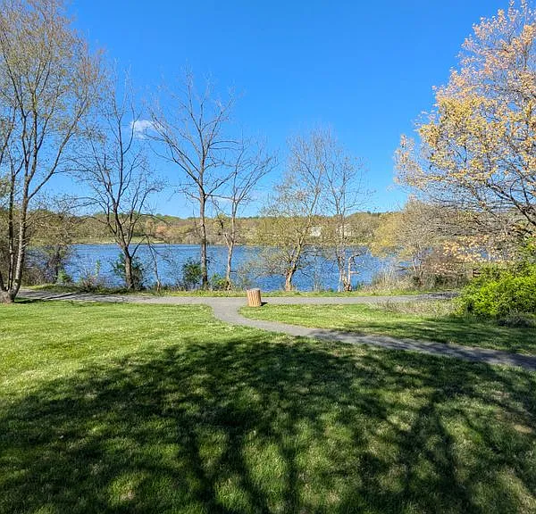 12221 Eagles Nest Ct #B — Photo 15