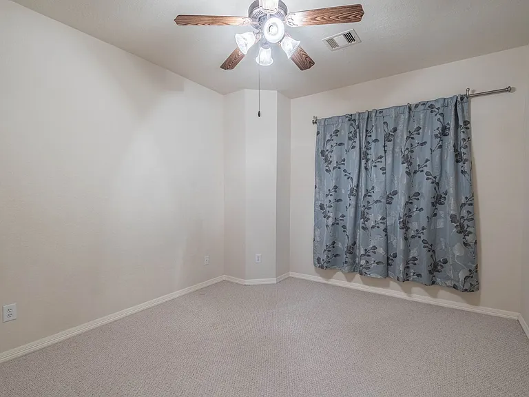 10623 Wallingford Pl — Photo 12