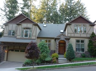 8231 SE Pineridge Ct, Portland, OR 97236