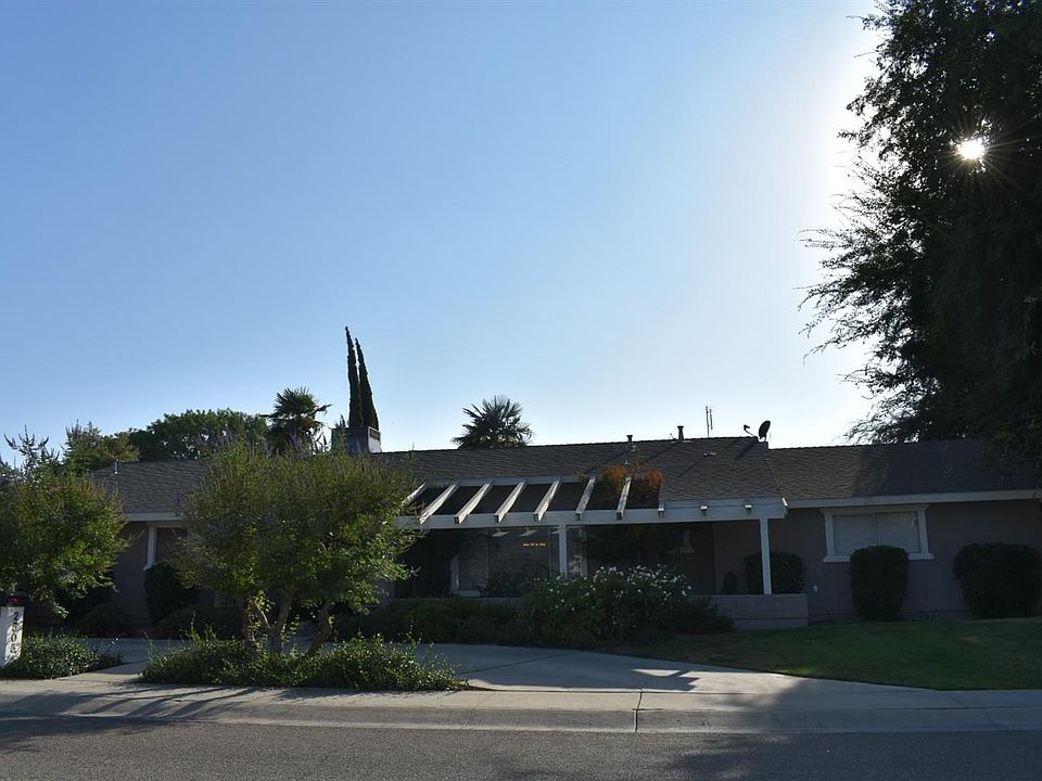 1st image of 2505 S Silvervale St