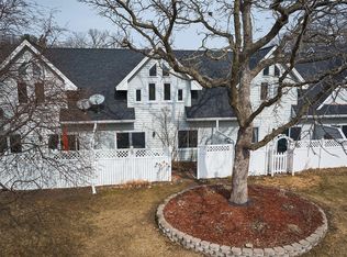 1009 124th Cir NW, Coon Rapids, MN 55448