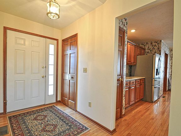 3rd image of 54438 White Tail Dr