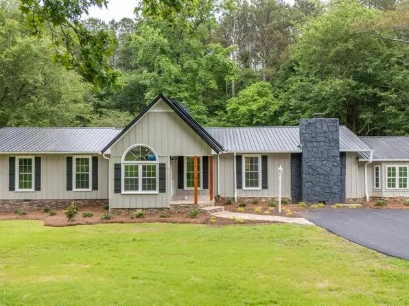 6225 Sloan Dr, Altoona, AL 35952