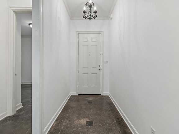 5th image of 8619 Rogers Park Ave