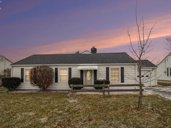 720 Kilbourne St, Bellevue, OH 44811