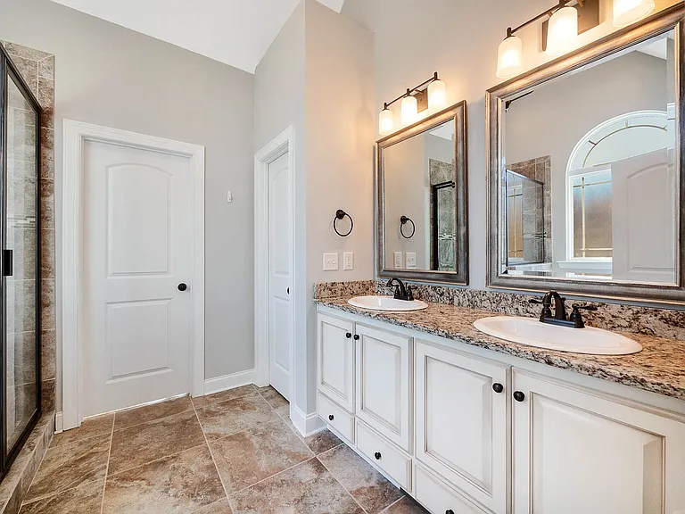 8052 Burgundy Cir — Photo 20