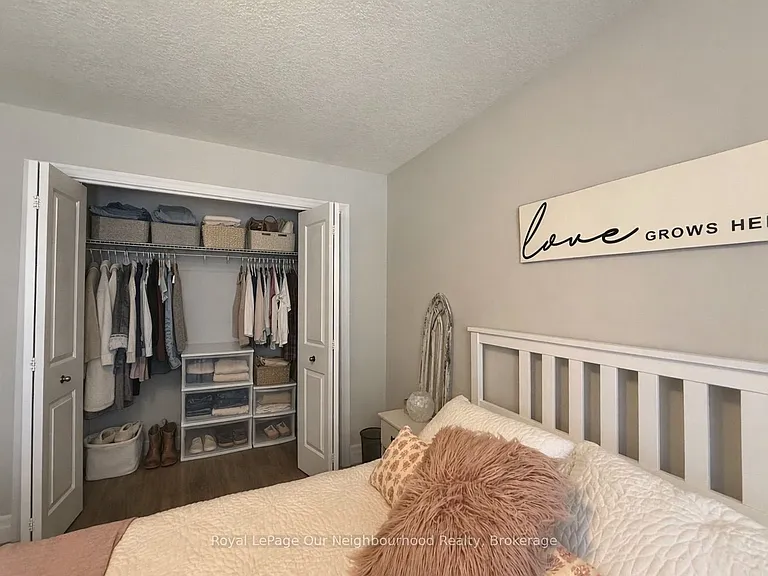 5 McIntosh Cres — Photo 14