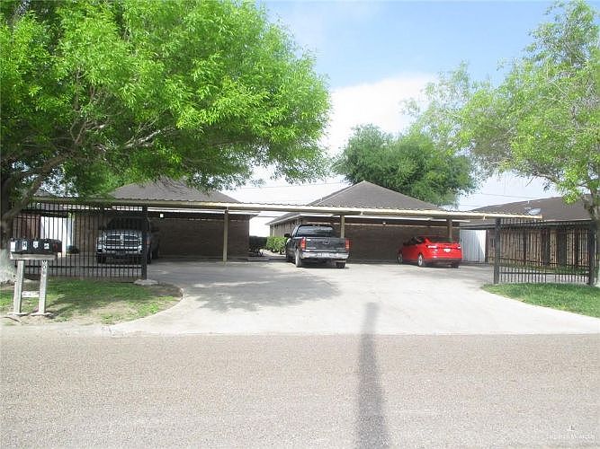 1st image of 607 Gastel Cir APT E
