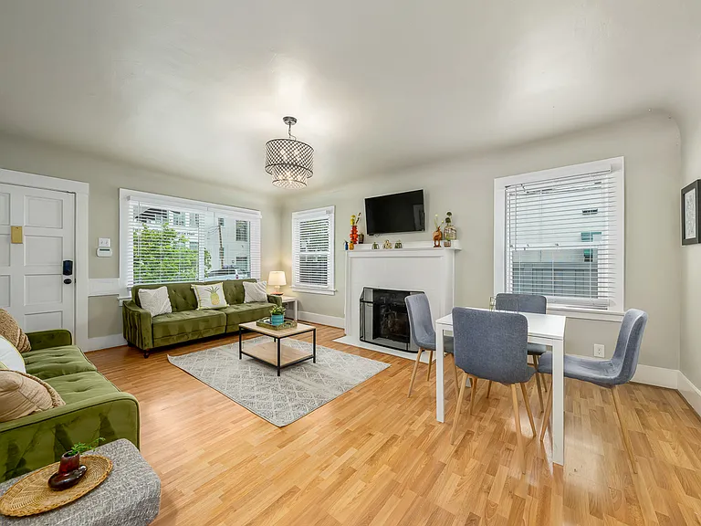 2631 Collier Ave — Photo 6