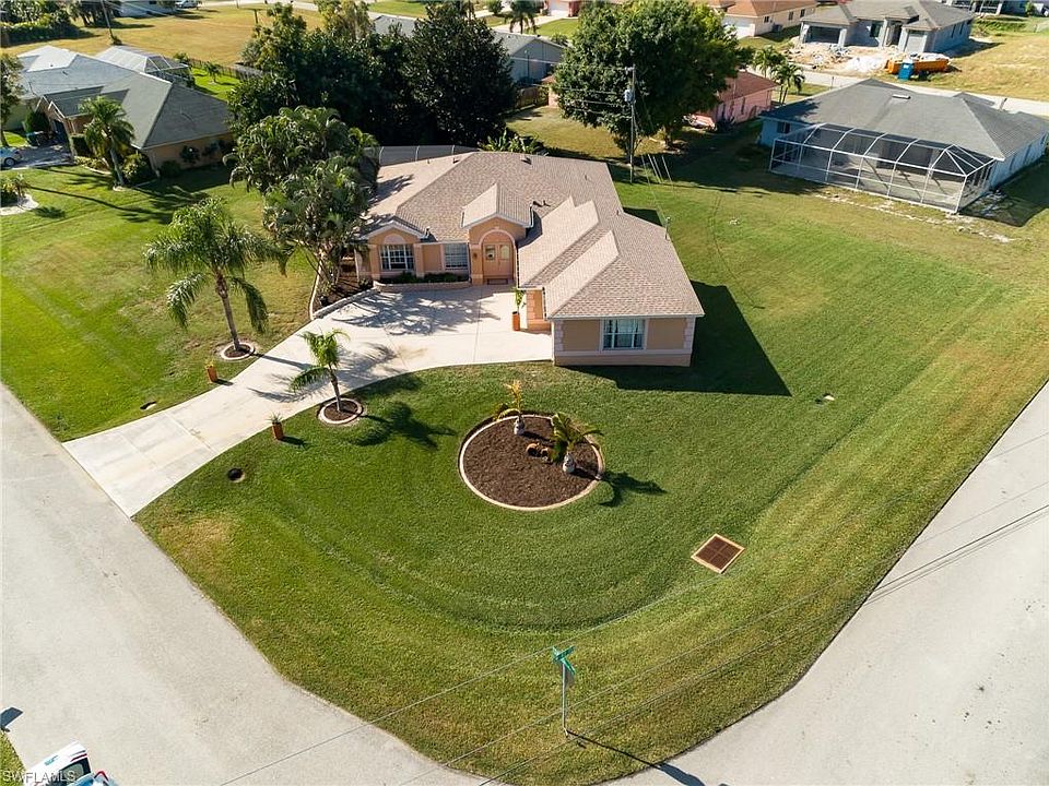 1st image of 4330 SW 20th Ave