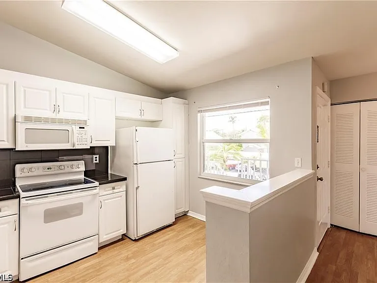 14503 Lakewood Trace Ct #201 — Photo 4