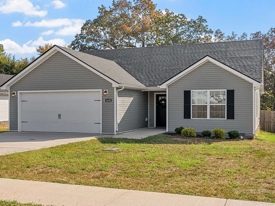 1453 Fredrick Dr