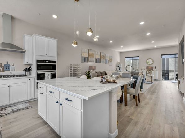 150 Rissone Ln #1