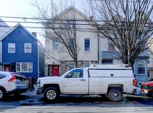 23 Hawkins St, Newark, NJ