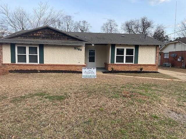 1st image of 5785 Darien Dr
