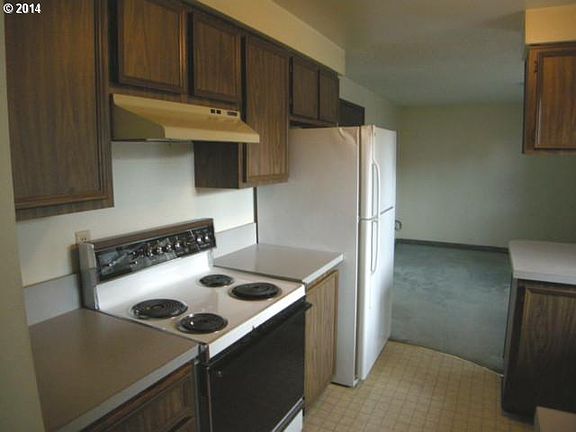 5th image of 1055 NW 2nd Ave