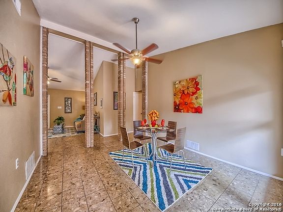 4th image of 8239 Capricorn Dr