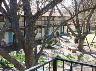 711 Eberhart Ln, Austin, TX 78745