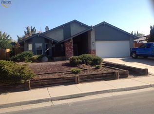 6112 Phyllis St, Bakersfield, CA 93313