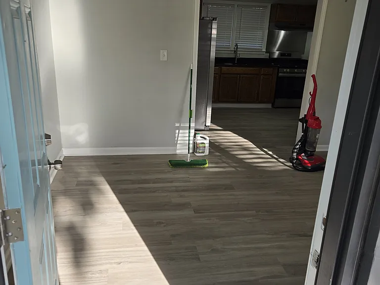 5656 Swymer Dr — Photo 2