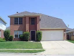 1st image of 927 Allencrest Dr
