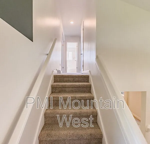 607 E 1250 S — Photo 28
