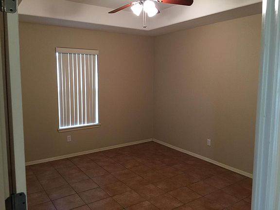 4th image of 1305 S Palm Dr APT 1