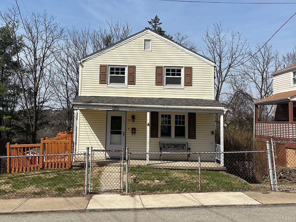 1st image of 706 Hestor Dr