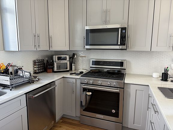 4th image of 1551 King St #1