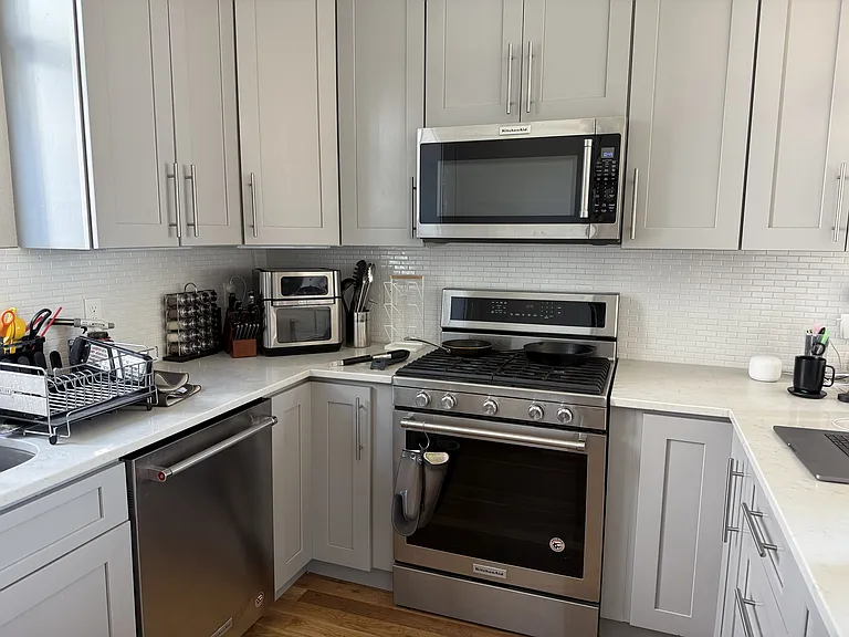 1551 King St #1 — Photo 4