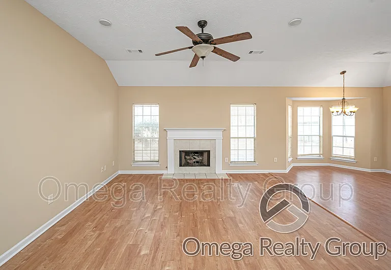 449 River Oaks Dr — Photo 7