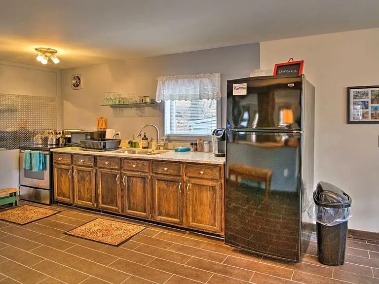 25A Housatonic St — Photo 8