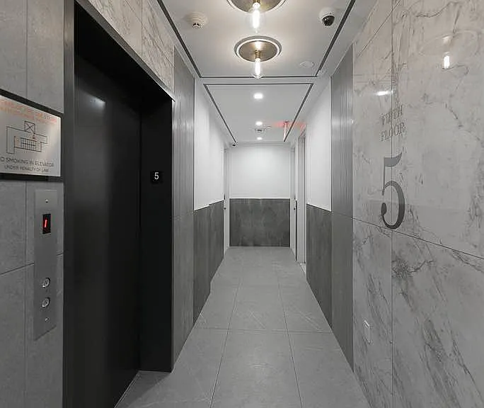 1010 Rogers Ave #4C — Photo 17