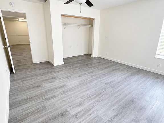 4th image of 5065 54th St