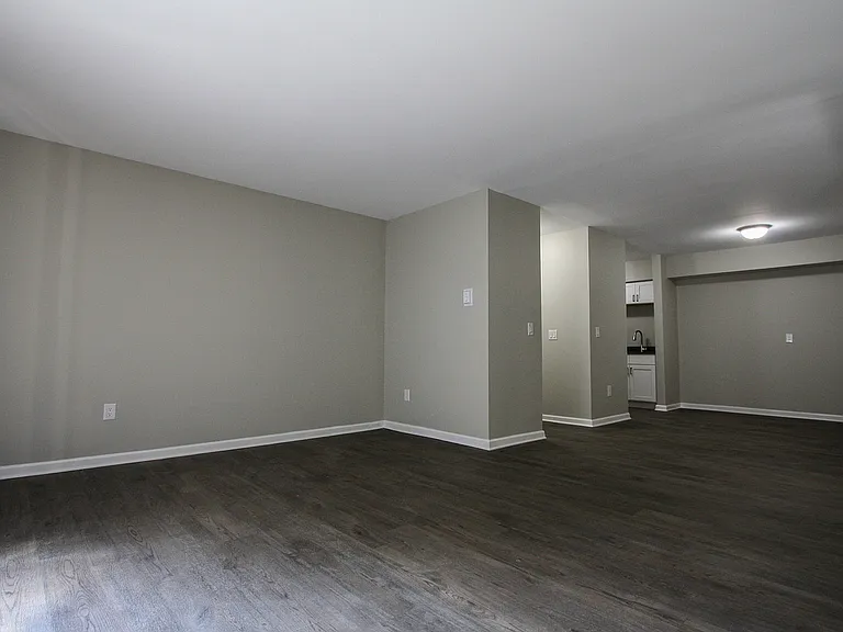 Brenda - Living Room