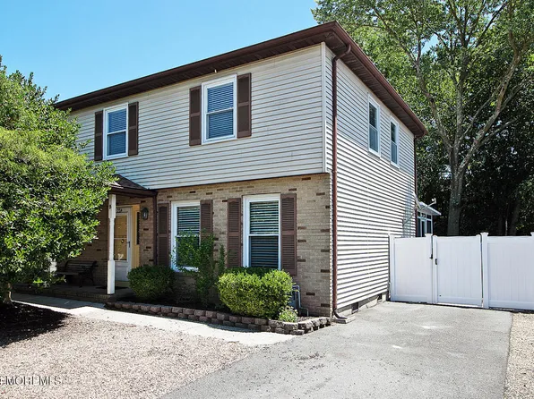 25B Denville Street #B, Barnegat, NJ 08005